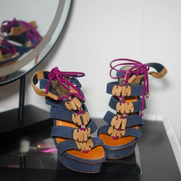 DSQUARED2 SS2012 Ankle Wrap Blue/Fuchsia Suede Platform Sandals - Picture 2 of 8